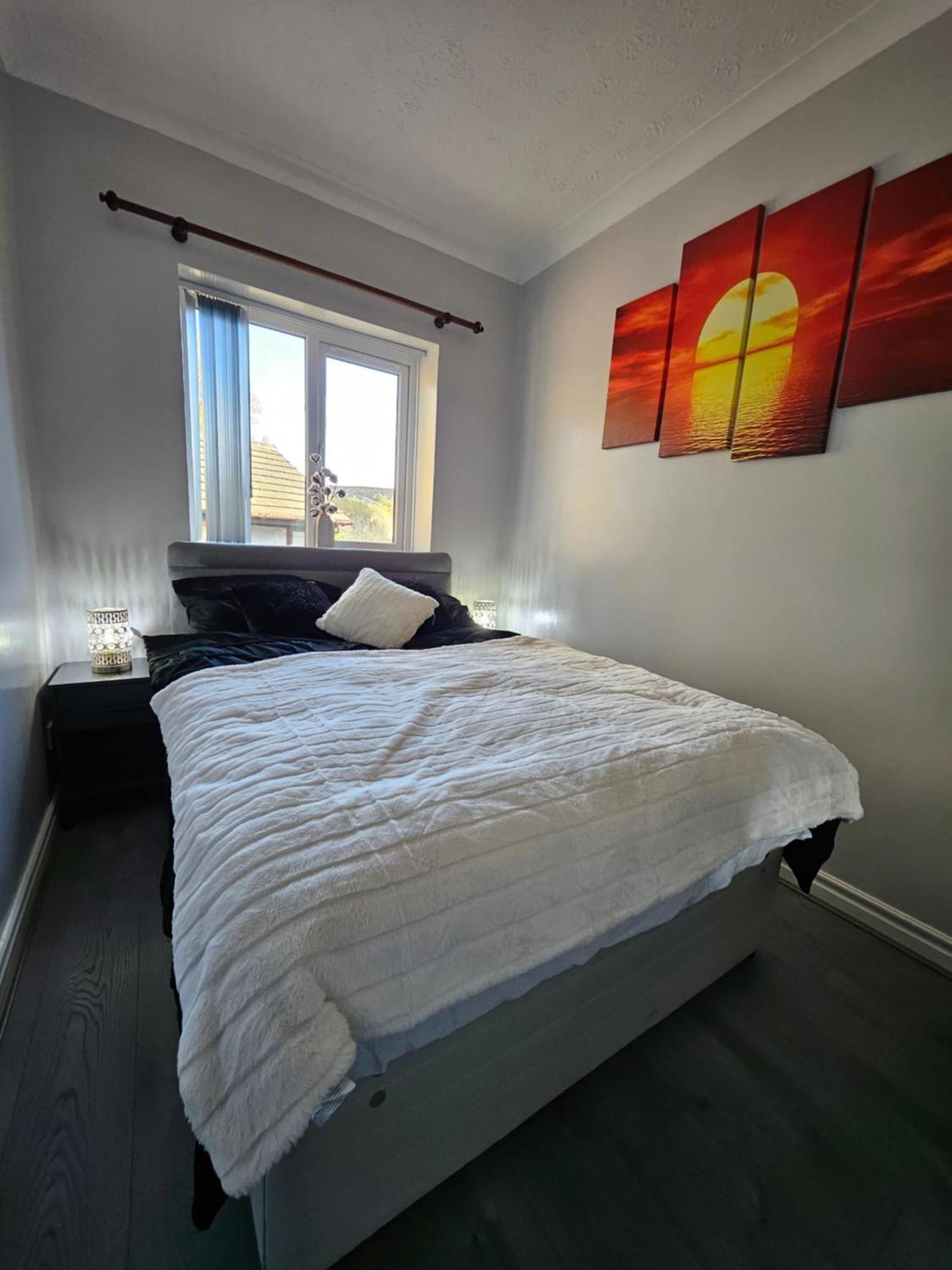 Lister Park Bradford 2Bed Detached Cottage House Parking Cinema Screen Games Room Exteriér fotografie