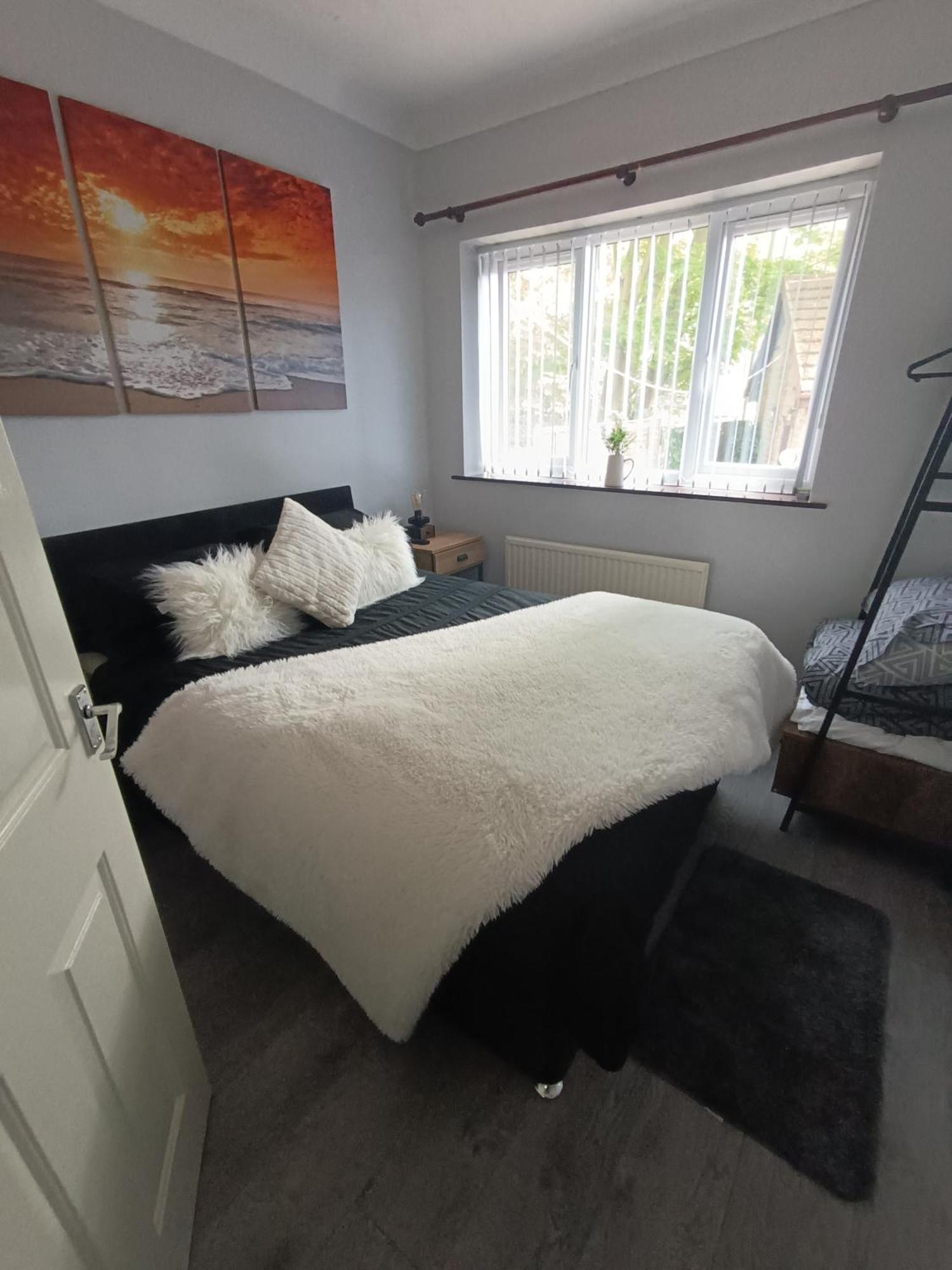Lister Park Bradford 2Bed Detached Cottage House Parking Cinema Screen Games Room Exteriér fotografie